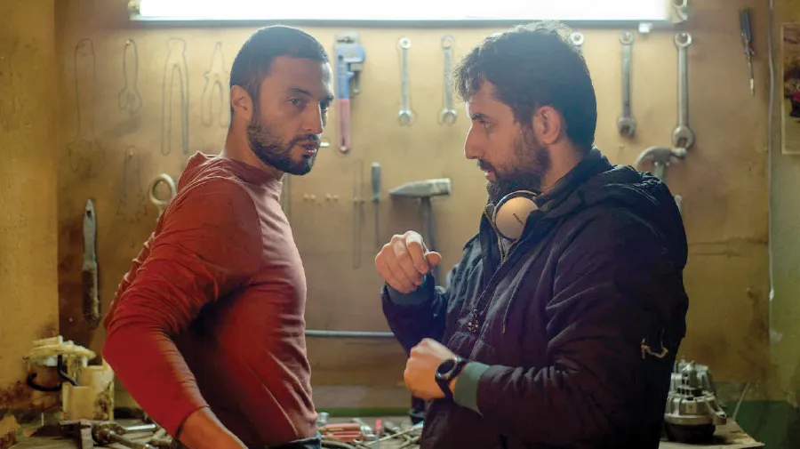 جان، نان، شوتی! جان، نان، شوتی!