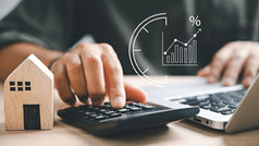 با این ۱۰ عادت، پول بیشتری برایتان می‌ماند؛ حتی بدون درآمد نجومی