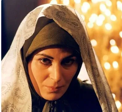 تصویری از گلچهره سجادیه در یک سکانس فیلم «هیوا» تصویری از گلچهره سجادیه در یک سکانس فیلم «هیوا»