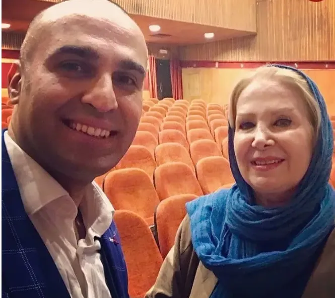 سلفی نیما رئیسی با صورت ذوق زده در کنار شورانگیز طباطبایی دیدنی شد!