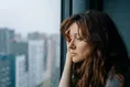 یک روانشناس توضیح می‌دهد که چگونه با خستگی پاییزی مبارزه کنیم
