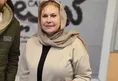 ژست صمیمانه حمیده خیر آبادی و مهرانه مهین ترابی در کنار سفره هفت سین!