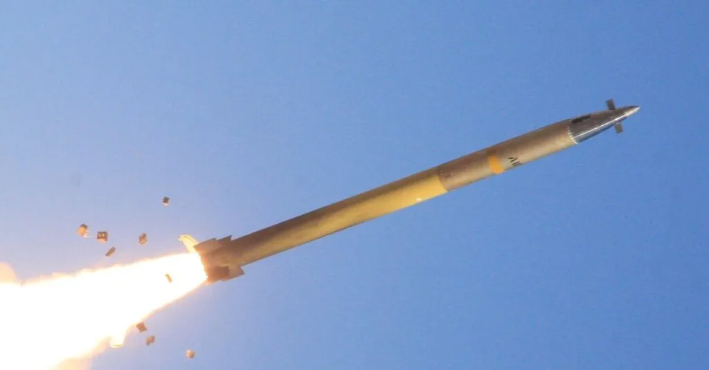 موشک‌های آمریکایی در آسمان تغییر مسیر می‌دهند؛ قابلیت تازه سامانه HIMARS آزمایش شد