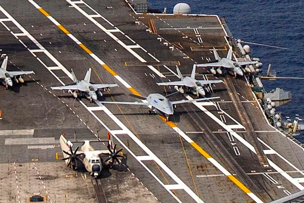 آزمایش تاریخی نیروی دریایی آمریکا؛ کنترل پهپاد سوخت‌رسان MQ-25A از هزاران کیلومتر دورتر