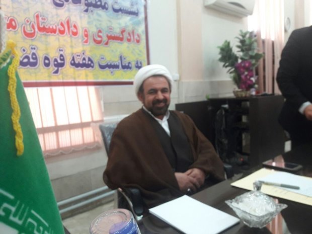  دستگیری۱۲ نفر از شورا و کارمندان دهیاریهای امین آباد و محمد آباد