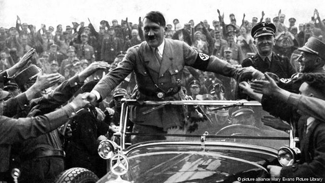 هیتلر و رویاهای بر باد رفته‌