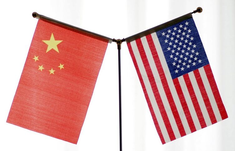 وال استریت ژورنال: آمریکا در حال بررسی اقدام های محدود علیه چین است