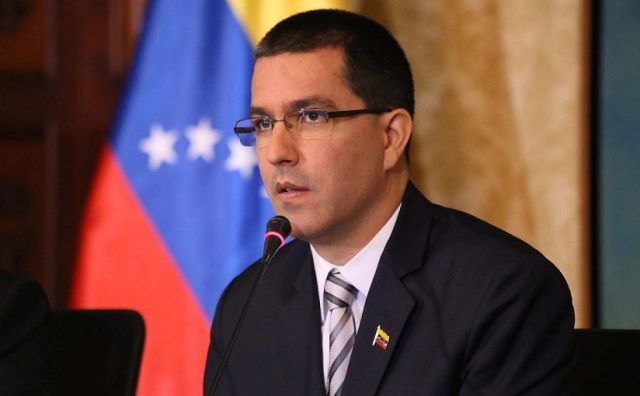 ونزوئلا اتحادیه اروپا را به پیروی از آمریکا متهم کرد 