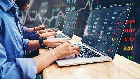 قرار گرفتن ۴۰ شرکت دانش‌بنیان روی تابلوهای بورس