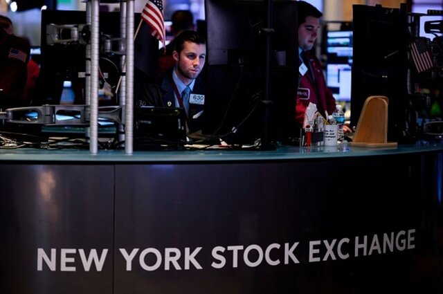 بورس آمریکا قرمزپوش شد