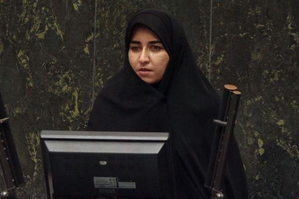 سخنگوی کمسیون تلفیق لایحه بودجه ۱۴۰۰ گفت که براساس مصوبه این کمیسیون یارانه نقدی این کمیسیون در دو سقف پرداخت خواهد شد.