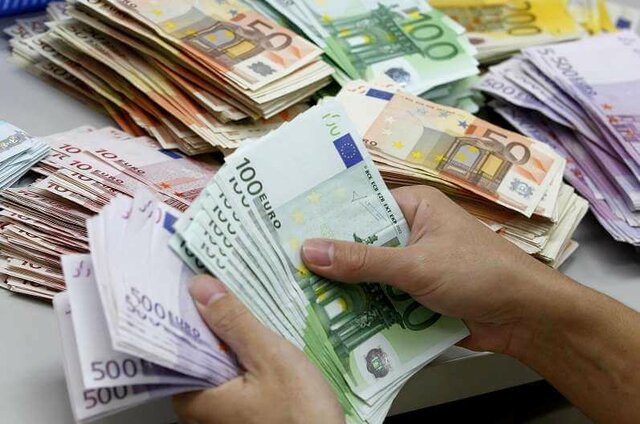  میزان ارز قابل پرداخت برای تحصیل و اقامت دانشجویان در خارج از کشور