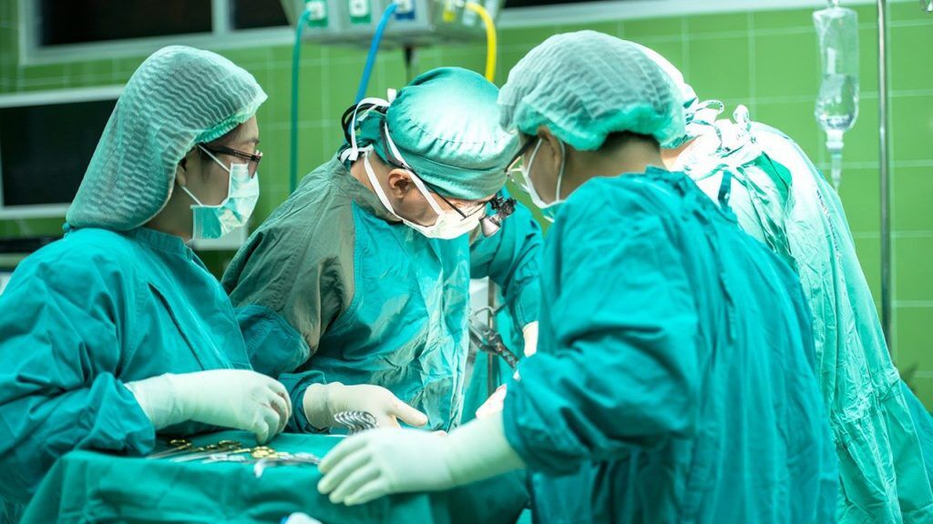 جراحی زیبایی توسط غیرحرفه‌ای‌ها عواقب جبران‌ناپذیری بدنبال دارد