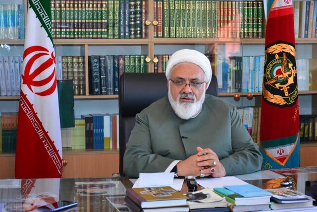 پیروزی انقلاب اسلامی هیمنه پوشالی آمریکا را درهم شکست