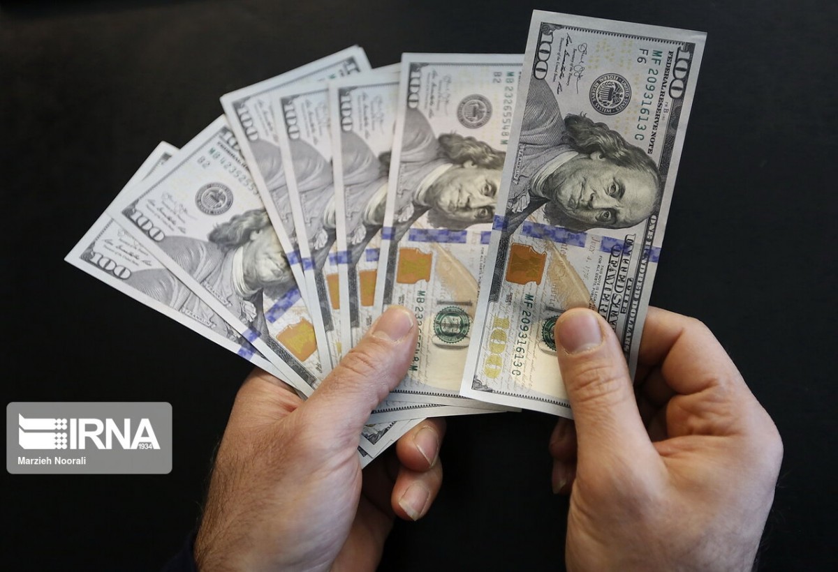 کاهش ۲۰۰ تومانی نرخ دلار