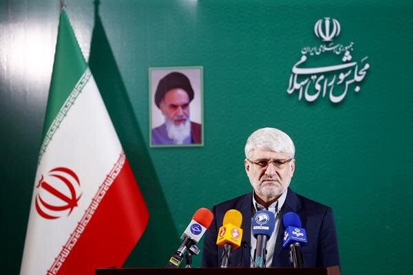  فرهنگی: از رئیس جمهور برای حضور در جلسه بررسی کلیات بودجه دعوت می شود
