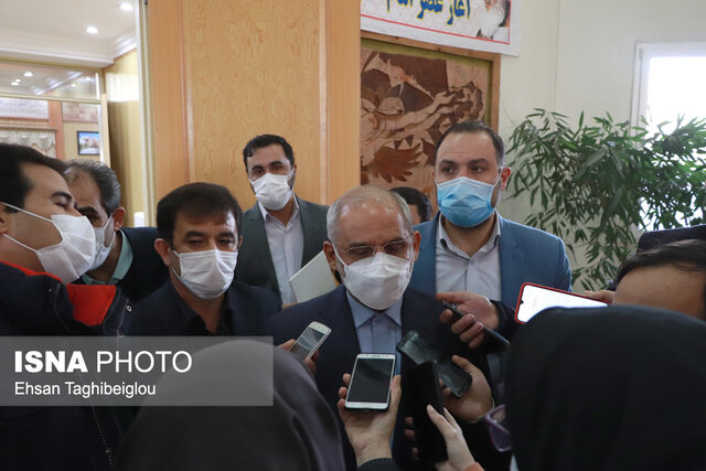 معلم مسئول آموزش مجازی و حضوری دانش‌آموز است