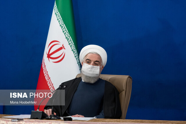 روحانی: اقتصاد دیجیتال به مشاغل بانوان کمک می‌کند