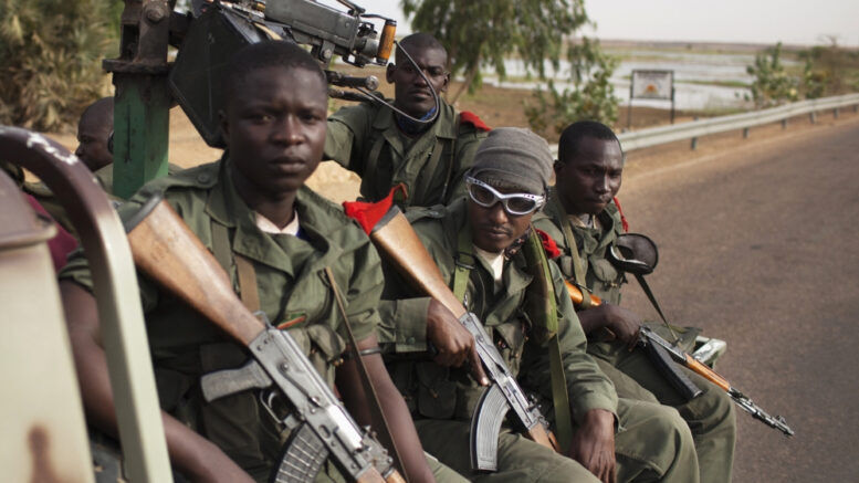 حمله تروریست‌ها به ارتش مالی ۱۵ کشته و زخمی برجا گذاشت