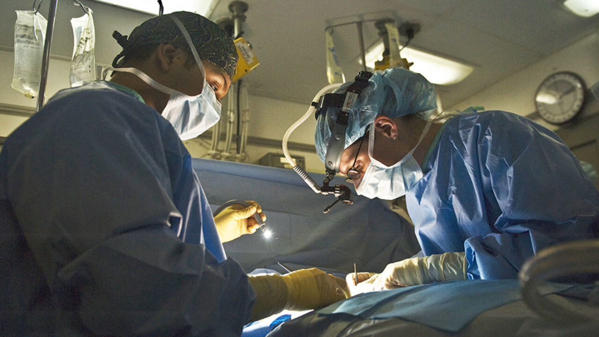 محققان محلولی نانویی برای از بین رفتن جای زخم بعداز عمل جراحی ساختند