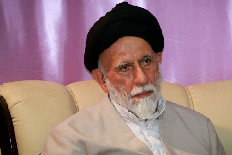 به رئیس‌جمهوری حمله می‌کنند تا به مردم بگویند رای شما تاثیری ندارد