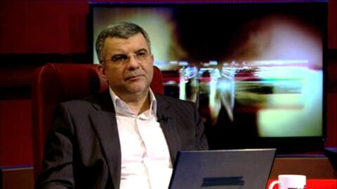  حریرچی در تلویزیون از آخرین وضعیت کرونا می‌گوید