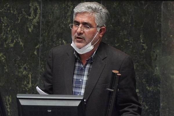  علیپور: چرا قیمت حداقل نیازهای معیشتی مردم باید دچار نوسان باشد؟
