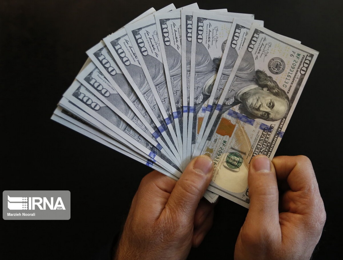 کاهش ۱۲۶ تومانی نرخ دلار
