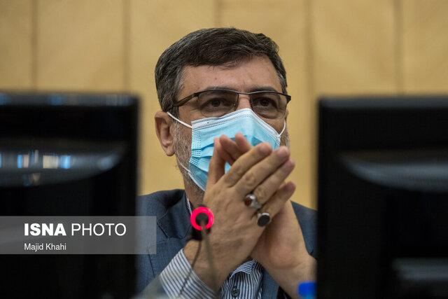 نایب رییس مجلس: اگر همکاران بگذارند رییس جلسه از شأن مجلس دفاع می کند