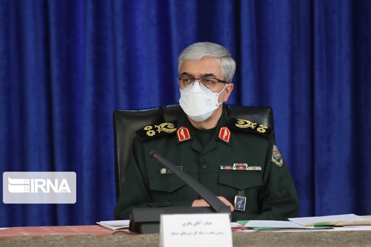 سرلشکر باقری روز پاسدار را تبریک گفت