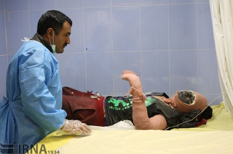 کادر بیمارستانها امروز را با پذیرش مصدومان چهارشنبه سوری شروع کردند