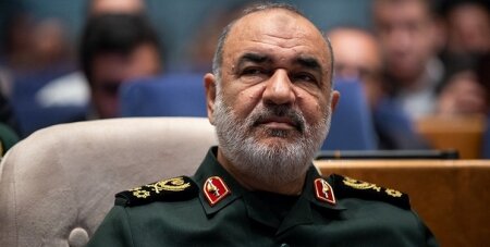 قدردانی فرمانده کل سپاه از فرماندهی کل قوا