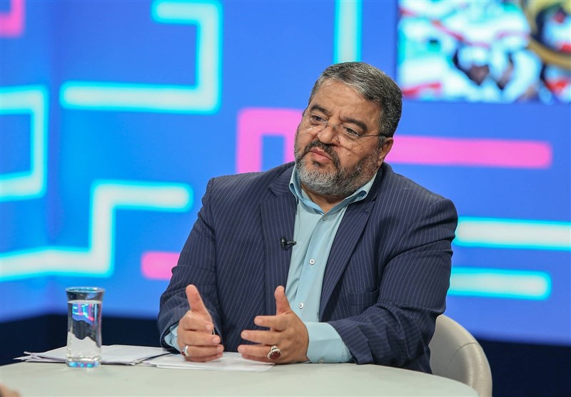  سردار جلالی: تقلیل حکمرانی سایبری به فیلترینگ ناشی از سابقه ناقص امنیتی برخی مسئولان است 