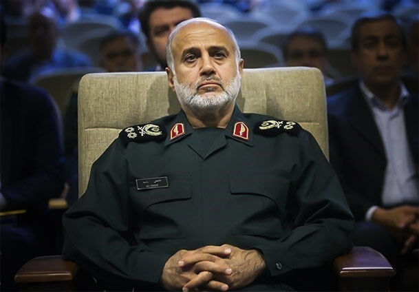 فرمانده قرارگاه مرکزی خاتم الانبیاء با خانواده شهید کوسهچی دیدار کرد