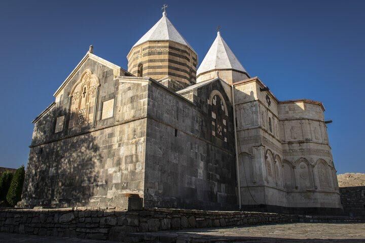 رونمایی از تمبر کلیسای تادئوس مقدس 