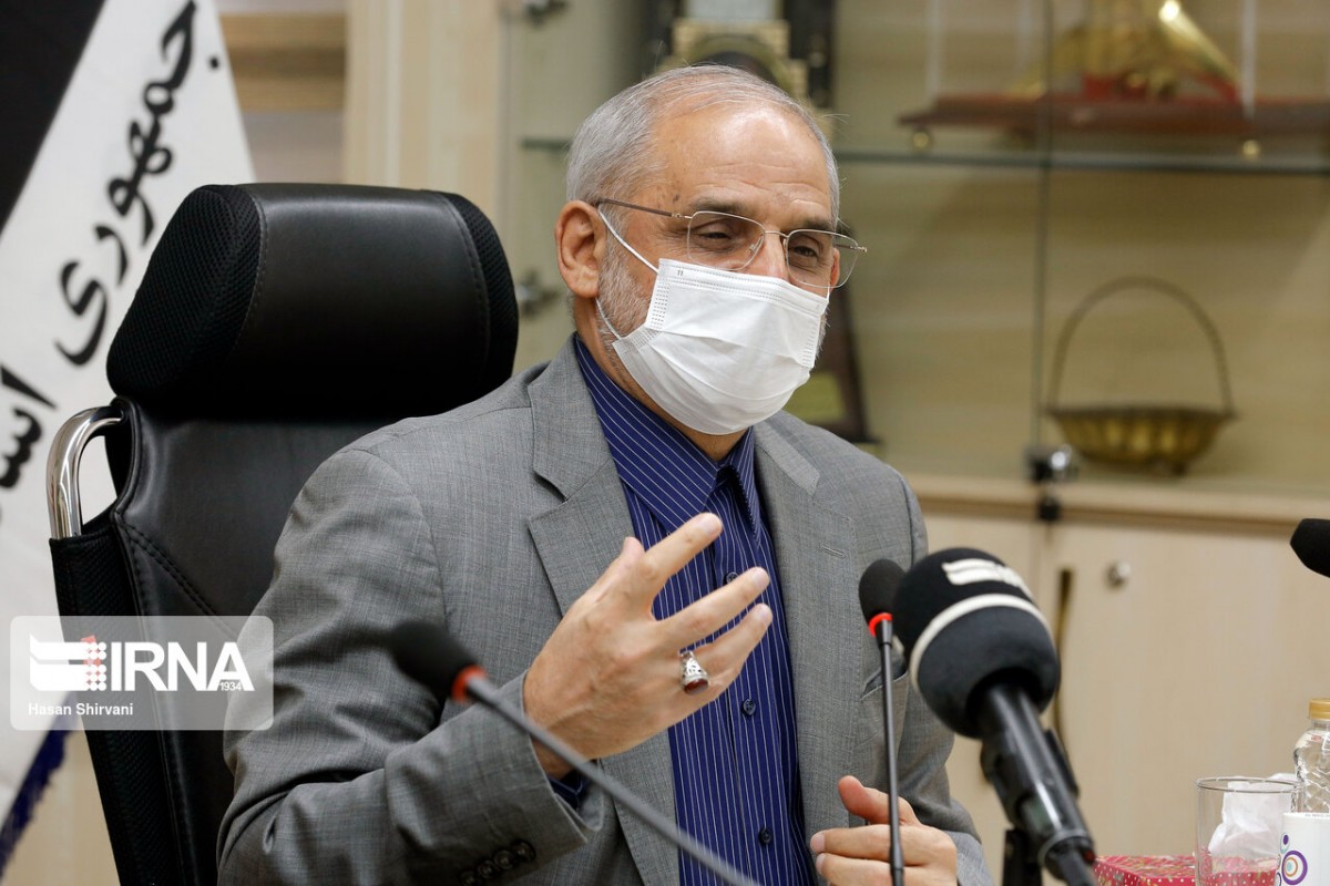 حاجی‌میرزایی: فرهنگیان در اولویت دریافت واکسن کرونا قرار گیرند