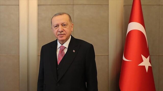 اردوغان از تقویت حضور اتباع ترکیه دراردوغان از تقویت حضور اتباع ترکیه در اروپا و جهان سخن گفت اروپا و جهان سخن گفت