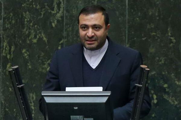  علیزاده: مشارکت در انتخابات پروژه رنگ باخته دشمن را نقش بر آب می‌کند