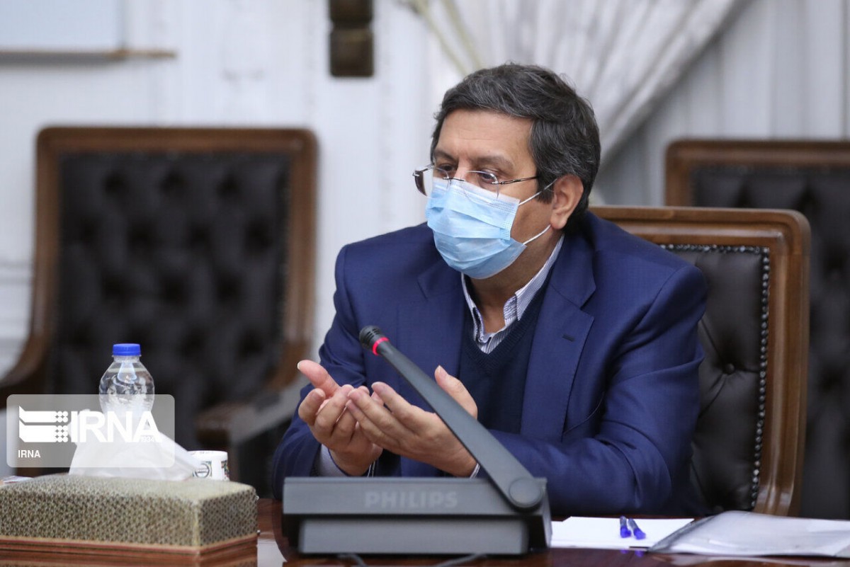 همتی:۱۰۰ هزار میلیارد تومان به بنگاه‌های کوچک و بزرگ اختصاص می‌یابد