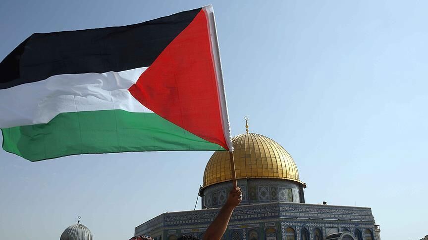 مراسم نمادین اهتزاز پرچم فلسطین در میادین اصلی سراسر کشور برگزار شد