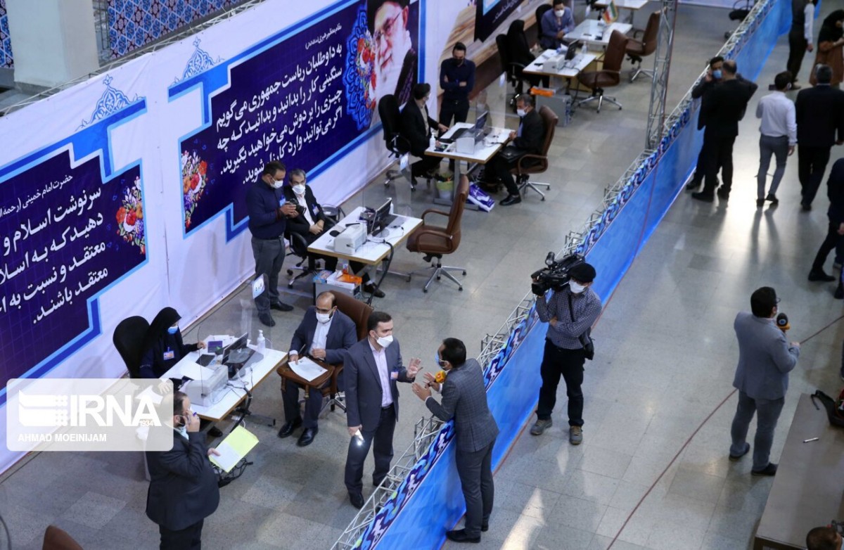 جامعه در انتظار پالس‌های امیدوار کننده است