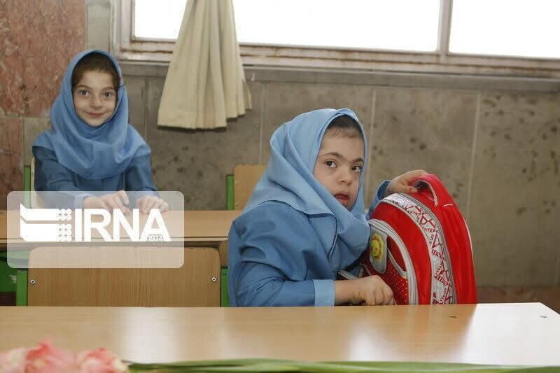 ارایه خدمات مراکز مشاوره دانش‌آموزان استثنایی در سامانه ندای همراه