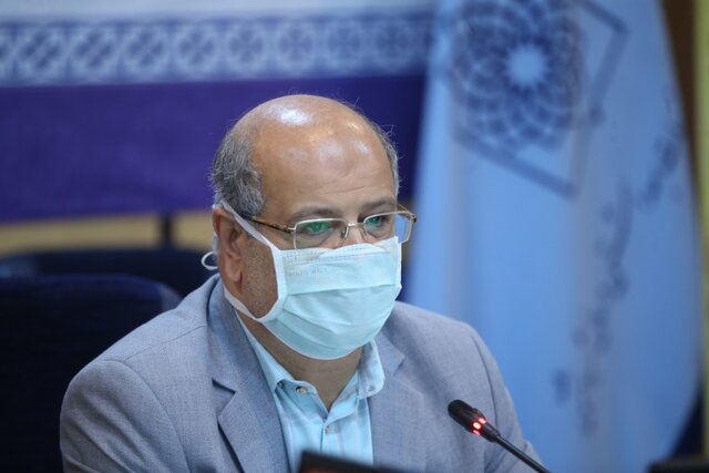 فرمانده ستاد عملیات مدیریت کرونا در کلانشهر تهران در نامه ای از وزیر بهداشت خواستار استفاده از ظرفیت سایر بخش‌ها نظیر آموزش و پرورش و شهرداری برای اجرای طرح واکسیناسیون کرونا شد.