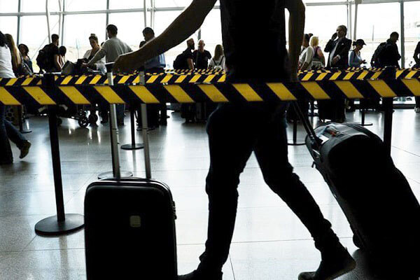 مرزهای ایران همچنان به روی گردشگران بسته است
