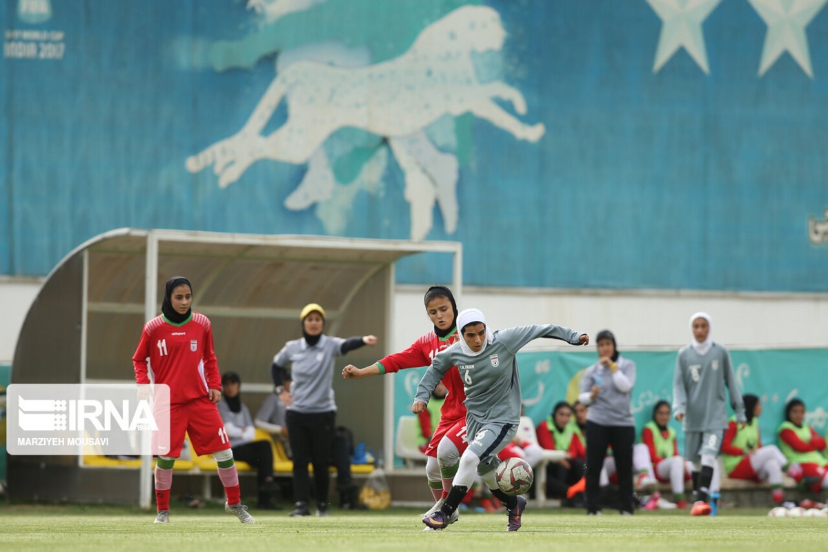 برگزاری تمرین تیم ملی فوتبال زنان در مجموعه پک