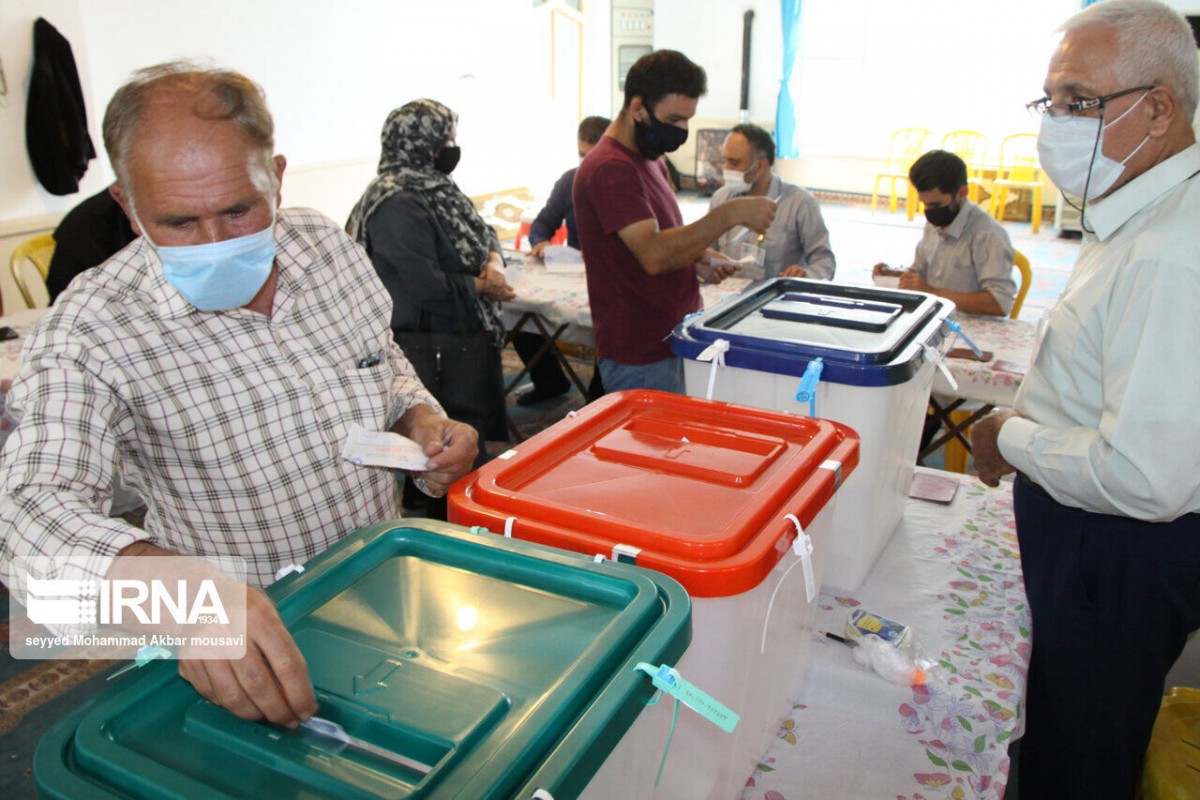 آذر: انتخابات به لحاظ سلامت و کیفیت را پشت سر گذاشتم