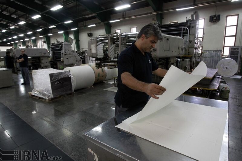 تولید ۷۰۰ هزار تنی انواع کاغذهای بسته‌بندی در سال گذشته