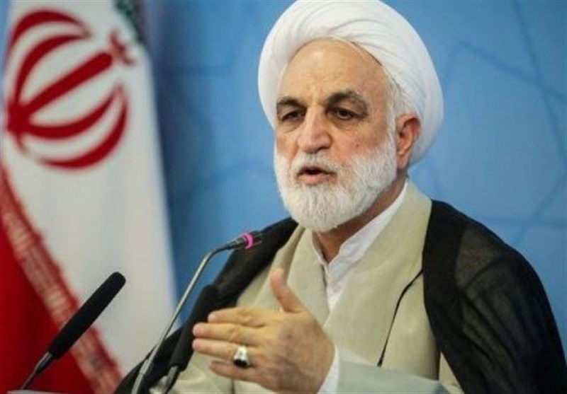استقلال وکیل به معنای عدم نظارت نیست