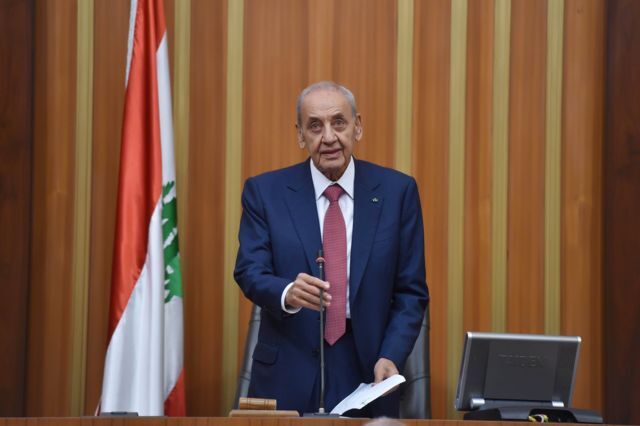 تبریک رئیس پارلمان لبنان به رهبر معظم انقلاب