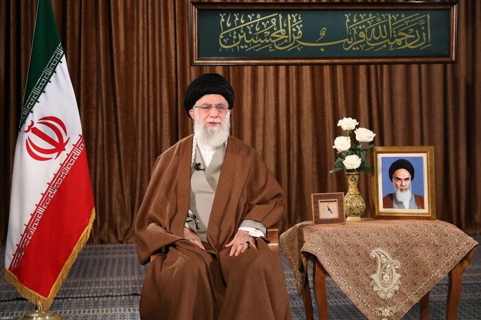 کدام عاقلی کمک آمریکا را که متهم به تولید ویروس است قبول می‌کند